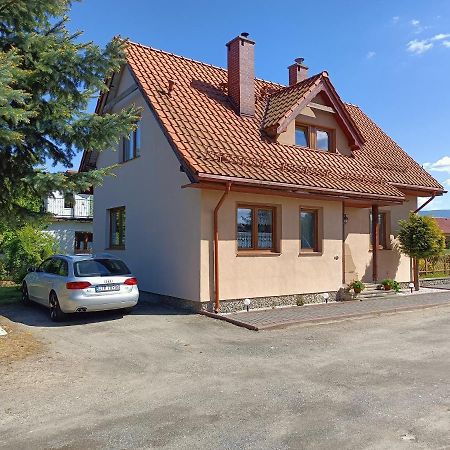 Ivet Villa Ломница Екстериор снимка