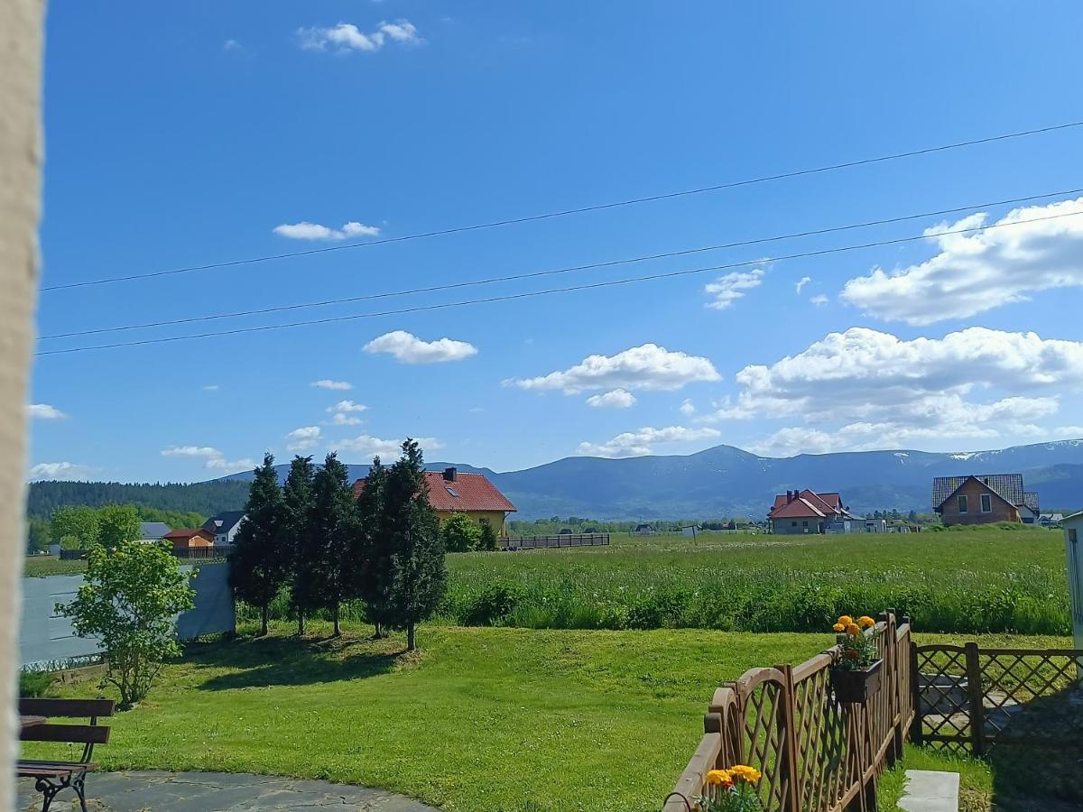 Ivet Villa Ломница Екстериор снимка