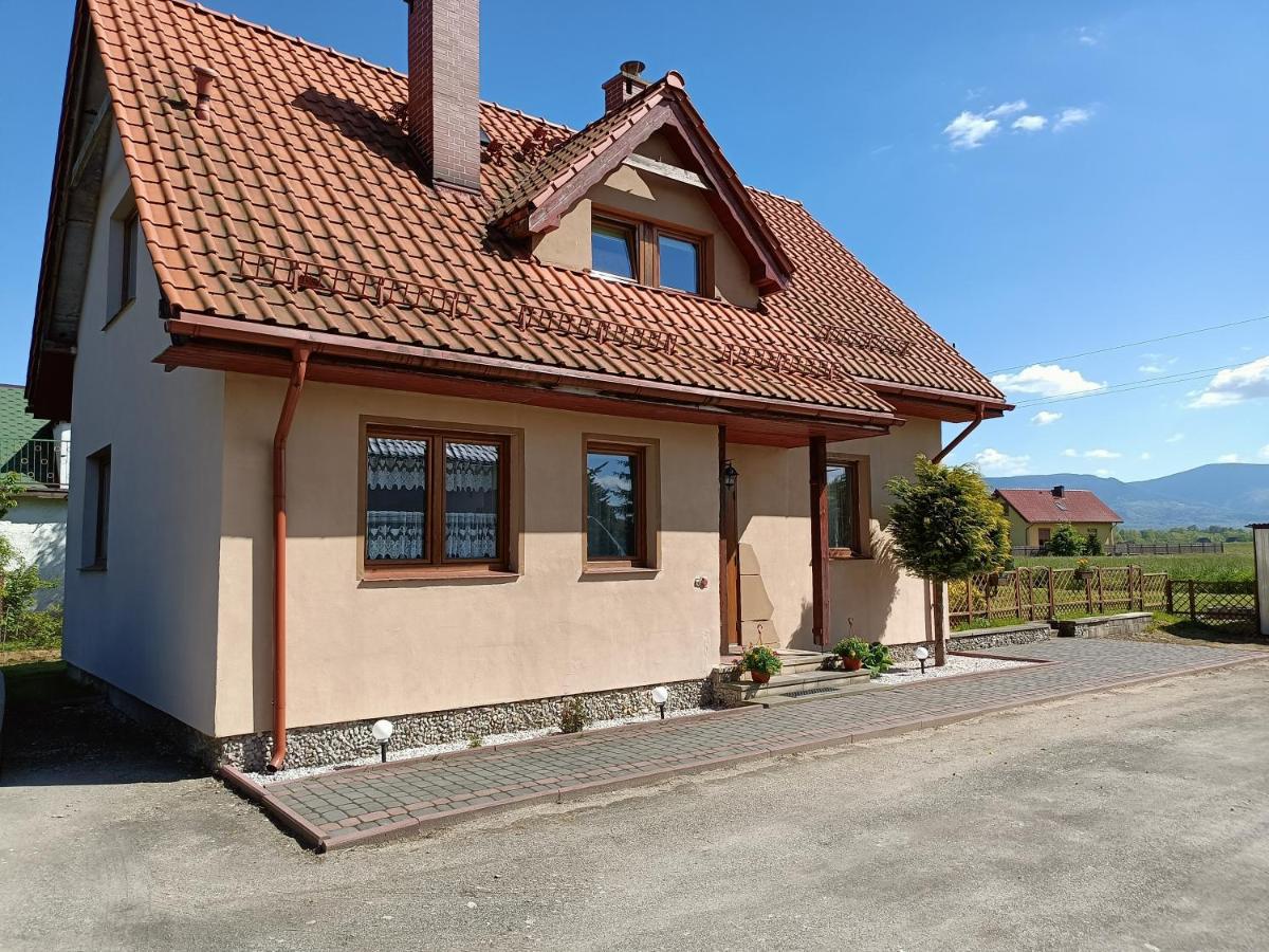 Ivet Villa Ломница Екстериор снимка