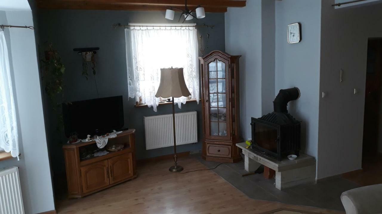 Ivet Villa Ломница Екстериор снимка