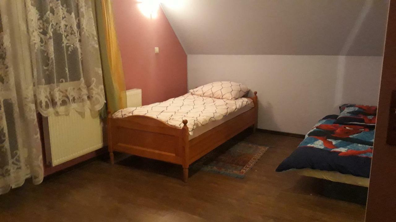 Ivet Villa Ломница Екстериор снимка